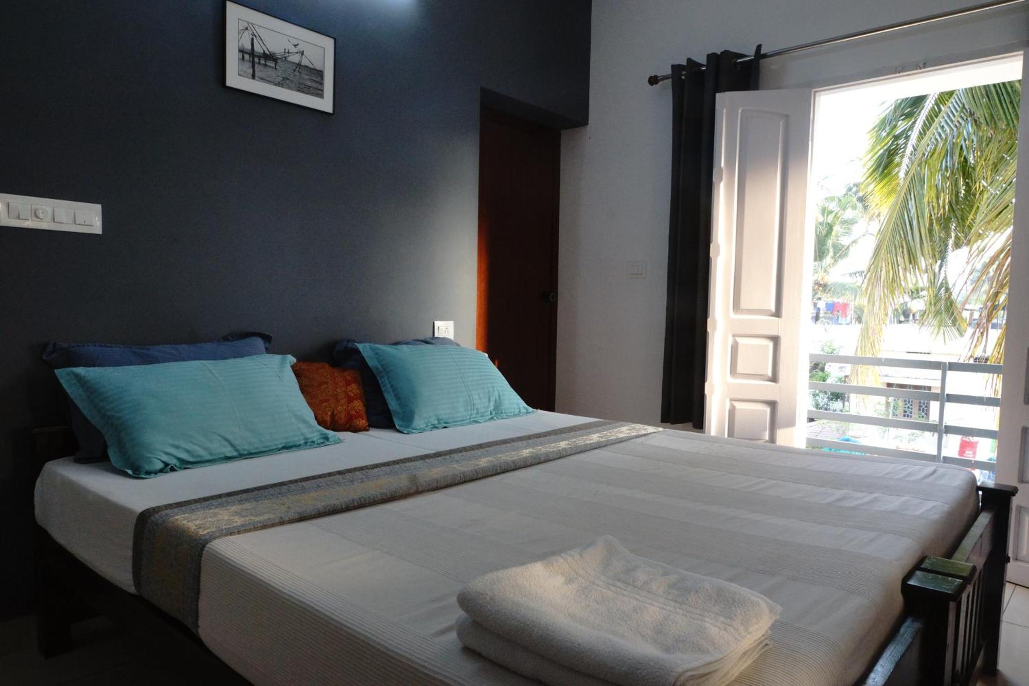 Апартаменти Nest Kochi Екстер'єр фото